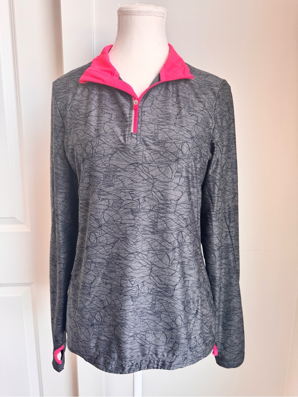 Mondetta Women's Gray Long-Sleeve Quarter-Zip Top with Pink Trim - Picture 5 of 11